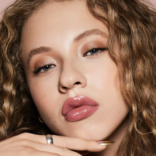 Fenty Beauty Gloss Bomb Stix in fussy